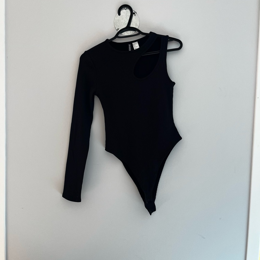 Black One Piece